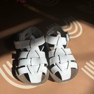 Kids saltwater sandals